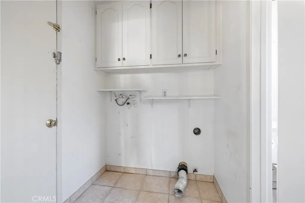 22211 Barbacoa, Santa Clarita, California 91350 home-pic-39